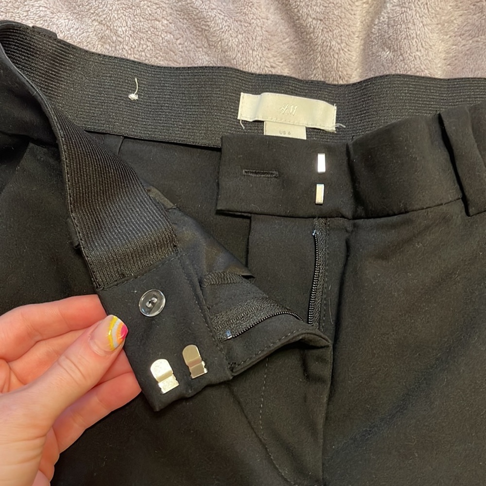 Women’s dress pants size 6